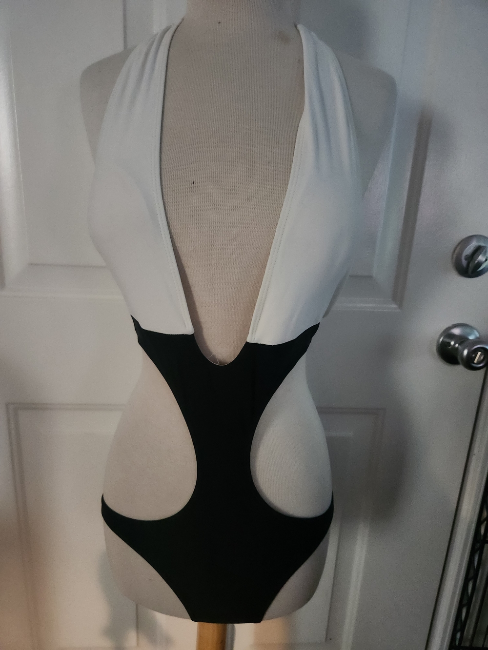 White and Black WomenOne-Piece Swimsuit - Classic Contrast Design